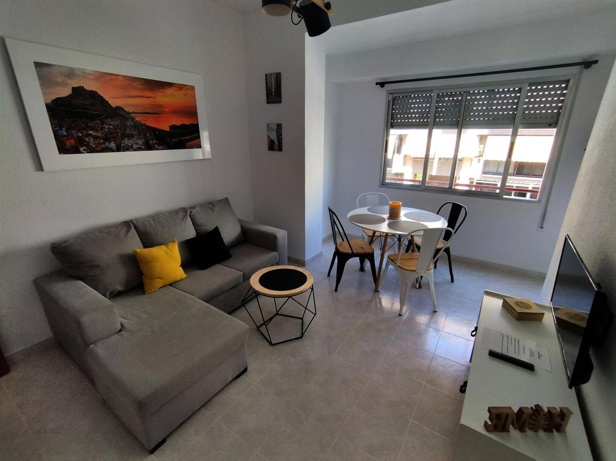Habitaciones En Apartamento Compartido W Host Alicante Eksteriør billede