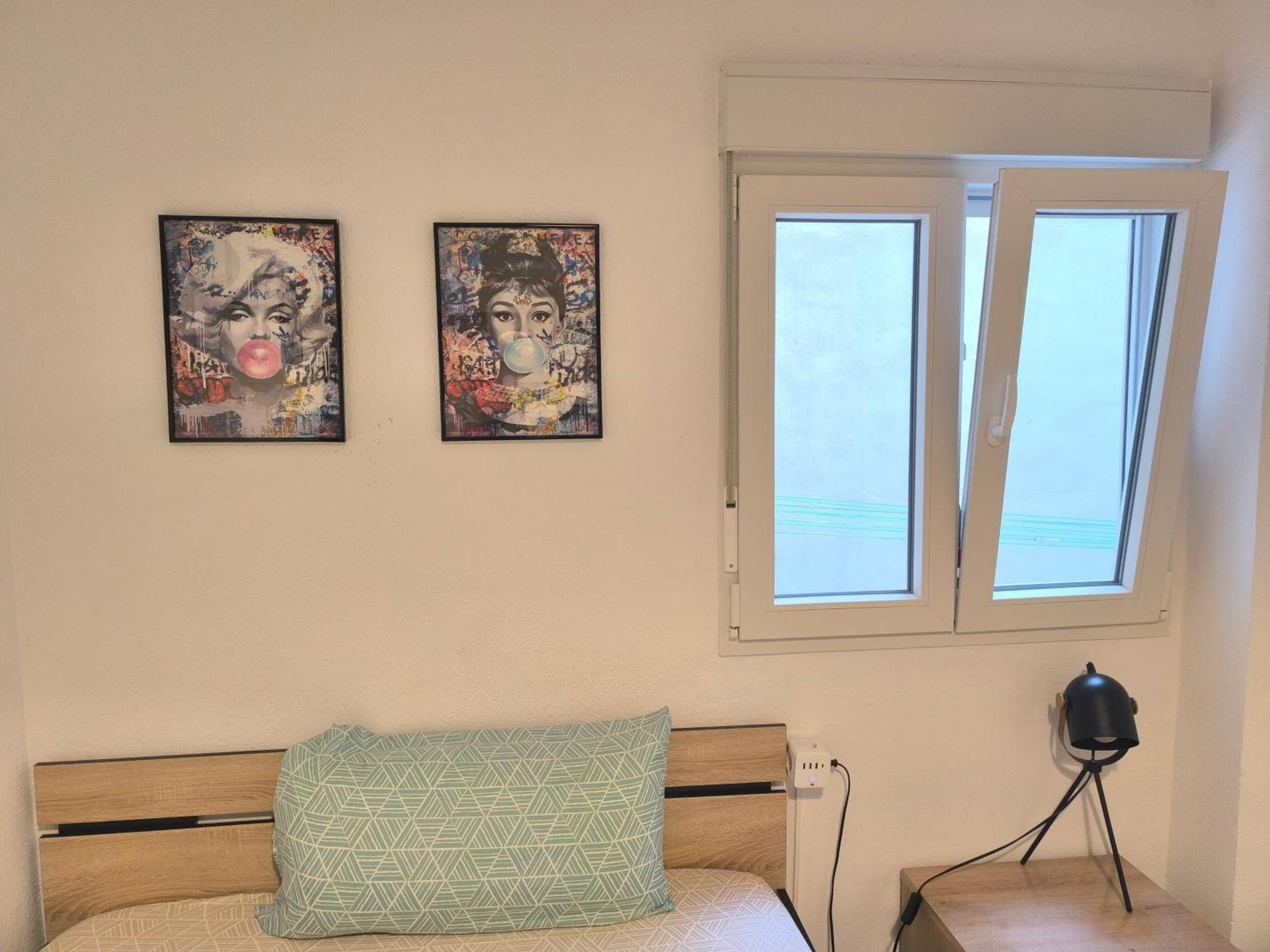 Habitaciones En Apartamento Compartido W Host Alicante Eksteriør billede