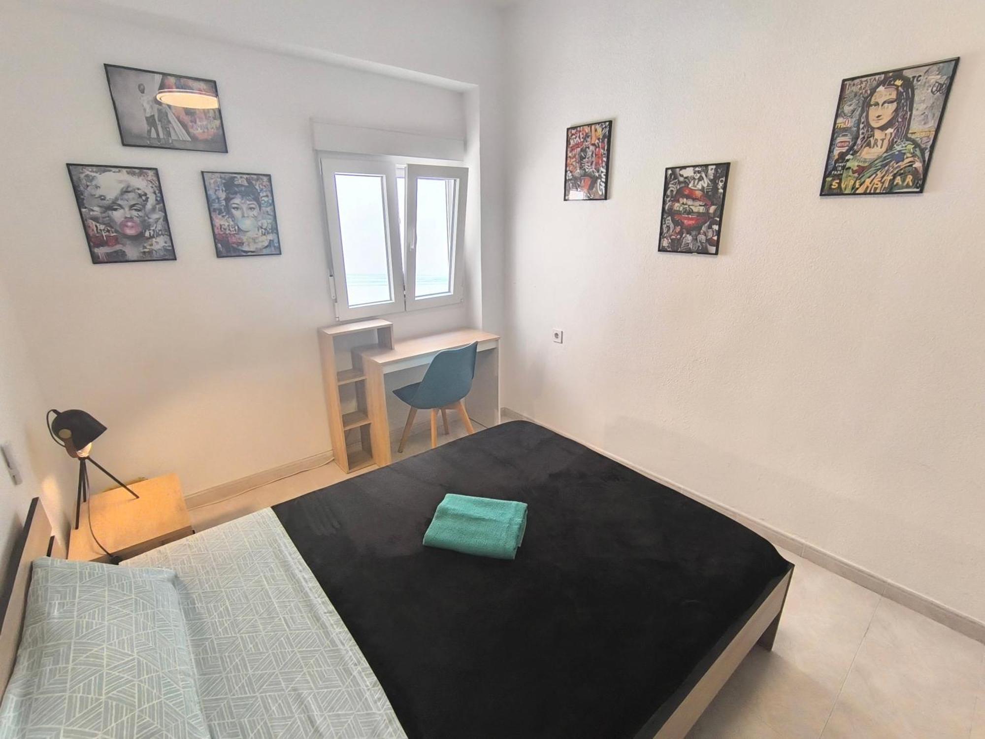Habitaciones En Apartamento Compartido W Host Alicante Eksteriør billede